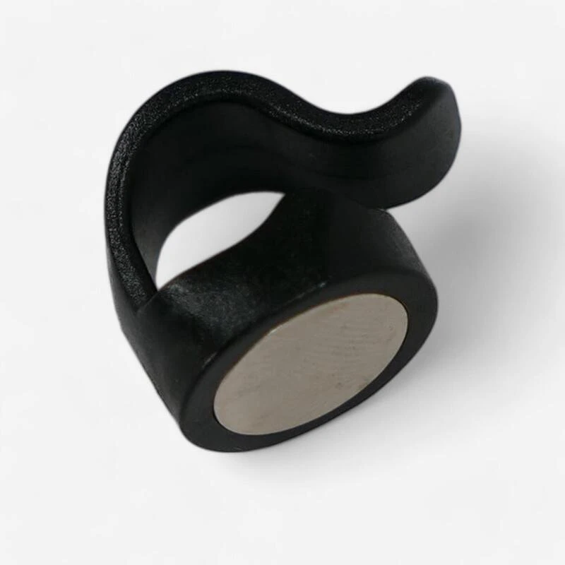 AIMANT ATTACHE TUBE POCHE A EAU SAC TRAIL ULTRA 15 L 1 AIMANT ATTACHE TUBE POCHE A EAU SAC TRAIL ULTRA 15 L