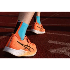 CHAUSSETTES DE RUNNING ANTIDÉRAPANTES RUN-R GRIP -Magasin De Sport chaussettes de running antiderapantes run r grip 5