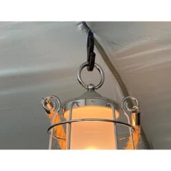 Lampe Lanterne De Camping LED Kiruna - Rechargeable - USB - Bambou - Style Rétro -Magasin De Sport lampe lanterne de camping led kiruna rechargeable usb bambou style retro 3