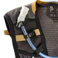 SAC DE TRAIL RUNNING MIXTE 10 L NOIR ET BRONZE - VENDU AVEC POCHE À EAU 1L -Magasin De Sport sac de trail running mixte 10 l noir et bronze vendu avec poche a eau 1l 5