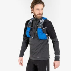 SAC TRAIL RUNNING 5L BLEU - VENDU AVEC POCHE À EAU 1L 19 SAC TRAIL RUNNING 5L BLEU - VENDU AVEC POCHE À EAU 1L -Magasin De Sport sac trail running 5l bleu vendu avec poche a eau 1l 9